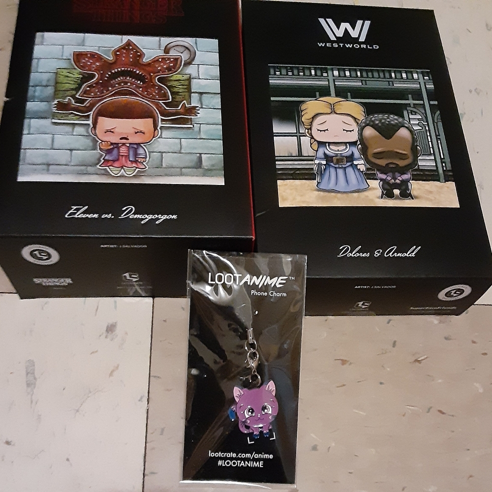 Loot Crate Stranger Things Eleven vs. Demogorgon Dolores & Arnold Phone Charm